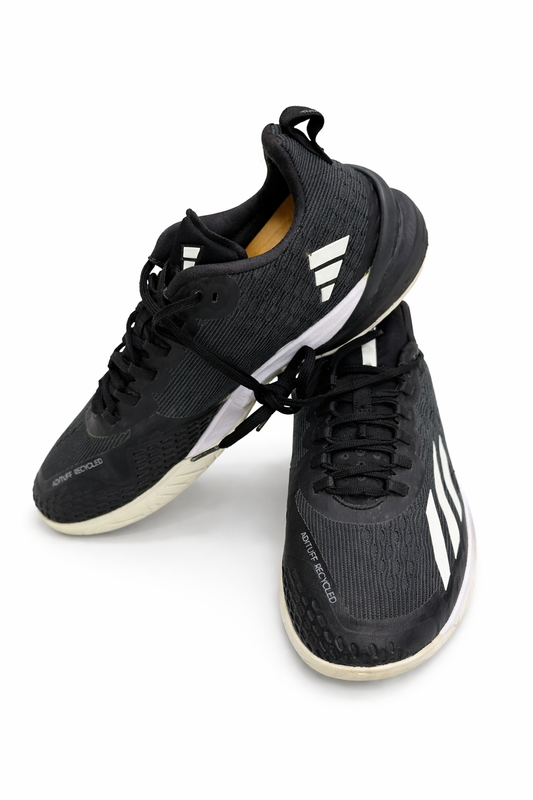 Adidas Black Lightweight Running Sneakers – Sports Shoes (Pre-Owned)