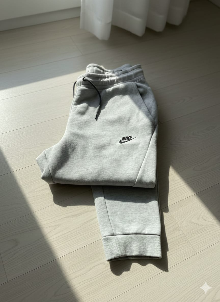 Nike Vintage Grey Sweatpants – Original | Slim Fit | Men’s